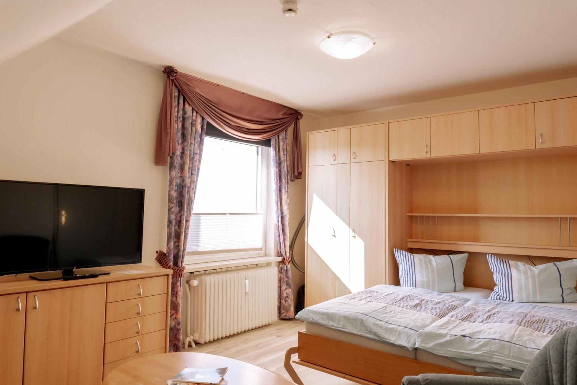 Huus Oll Postweg Apartment นอร์เดอร์ไน ภายนอก รูปภาพ